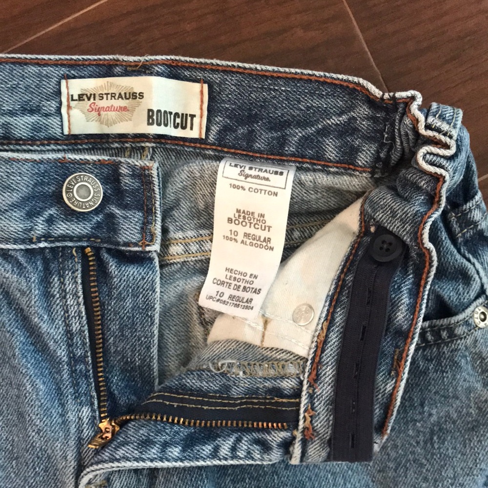 Boys Levi Strauss Signature boot cut jeans - Picture 4 of 6